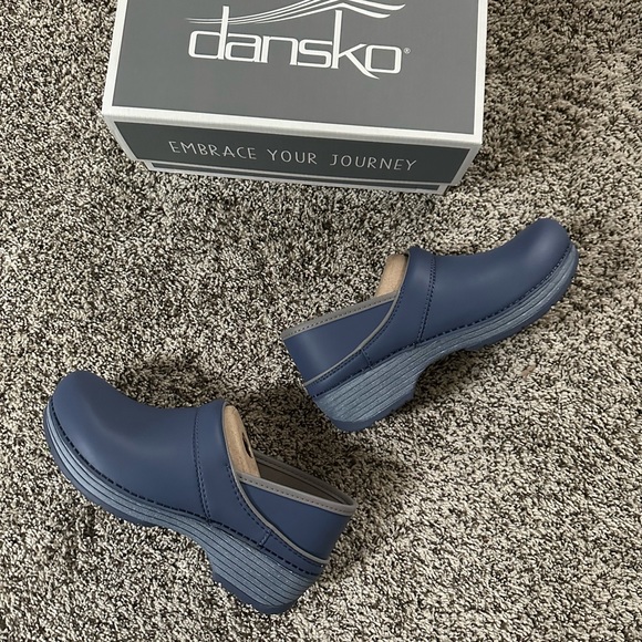 Dansko Shoes Dansko Womens Shoes Various Sizes Poshmark